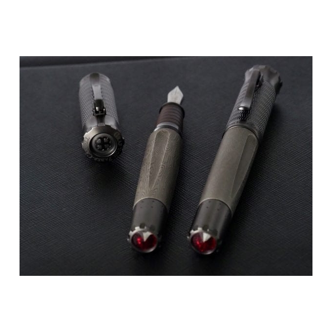 GvFC Pen of the year 2021 plnicí pero