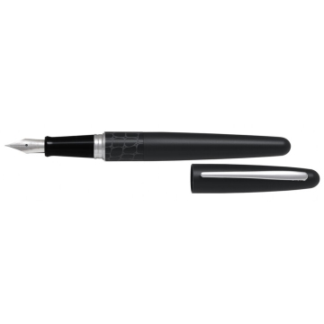 Pilot Middle Range Black Crocodile plnicí pero