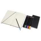 Skicář Moleskine A5 černý s akvarelovými pastelkami, dárková sada
